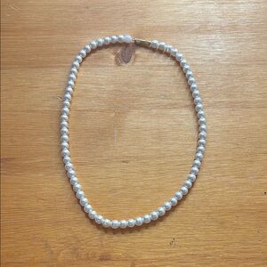 Elegant Pearl Necklace